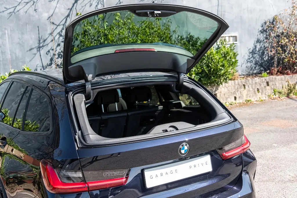 20250327_BMW_M3_TOURING_044.webp