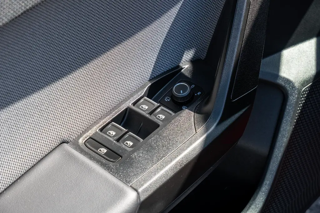 20240325_SEAT_LEON_020.webp