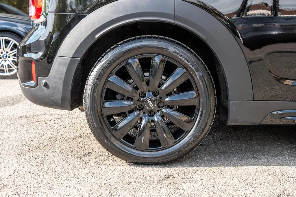 20240423_MINI_COOPER_S_COUNTRYMAN_034.webp