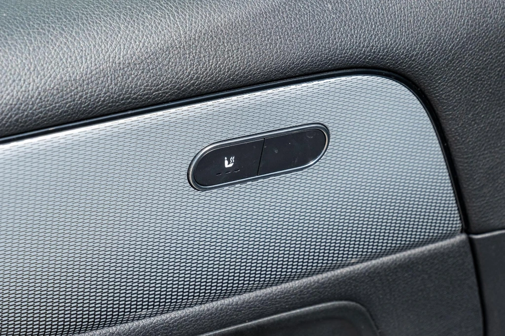 20260415_MERCEDES_GLA250E_013.webp