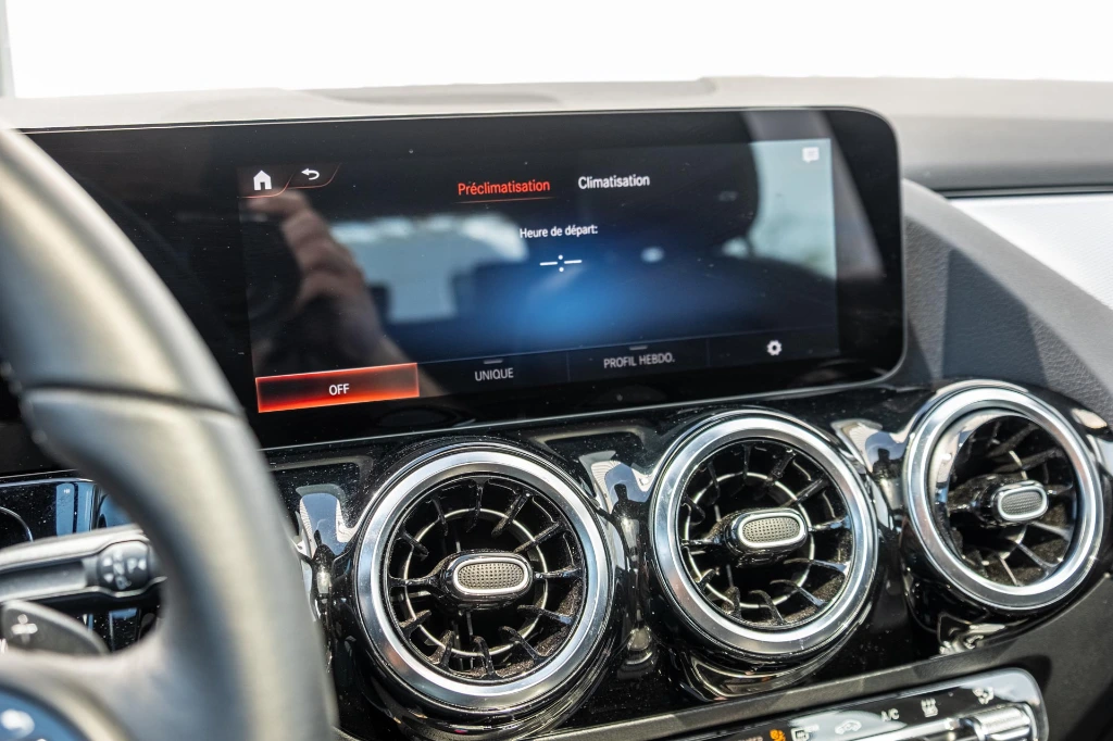 20260415_MERCEDES_GLA250E_032.webp