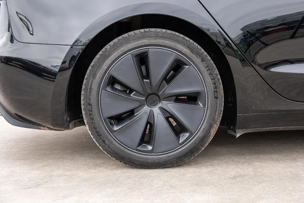 20260327_TESLA_MODEL_3_024.webp
