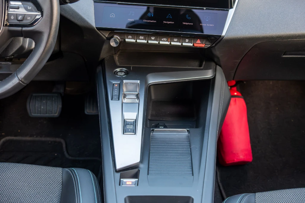 20251218_PEUGEOT_308_SW_011.webp
