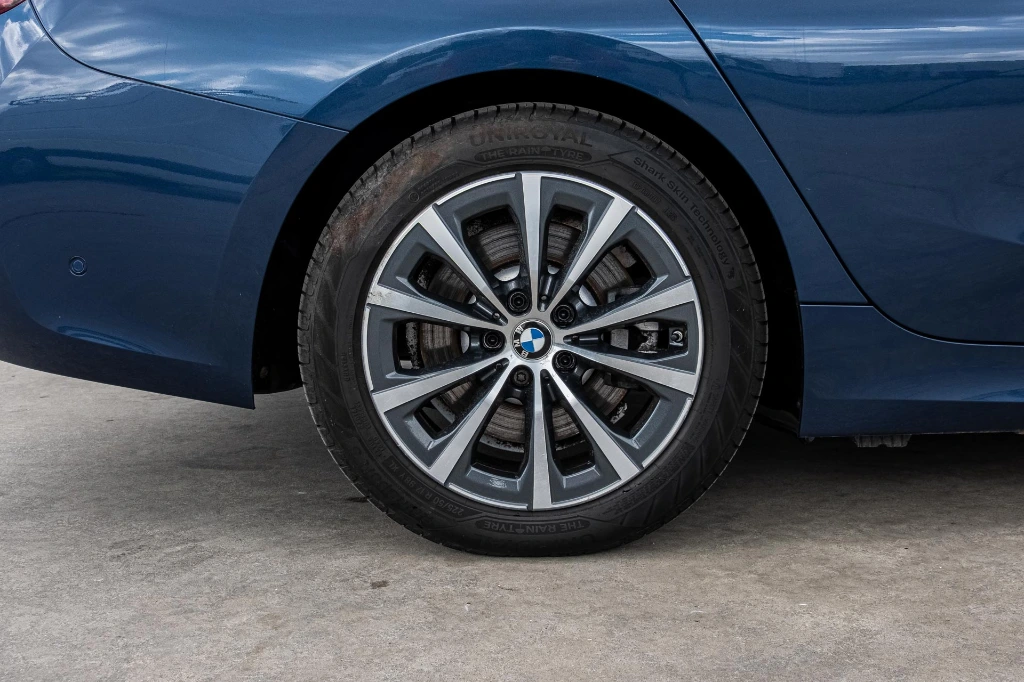 20260416_BMW_320E_039.webp