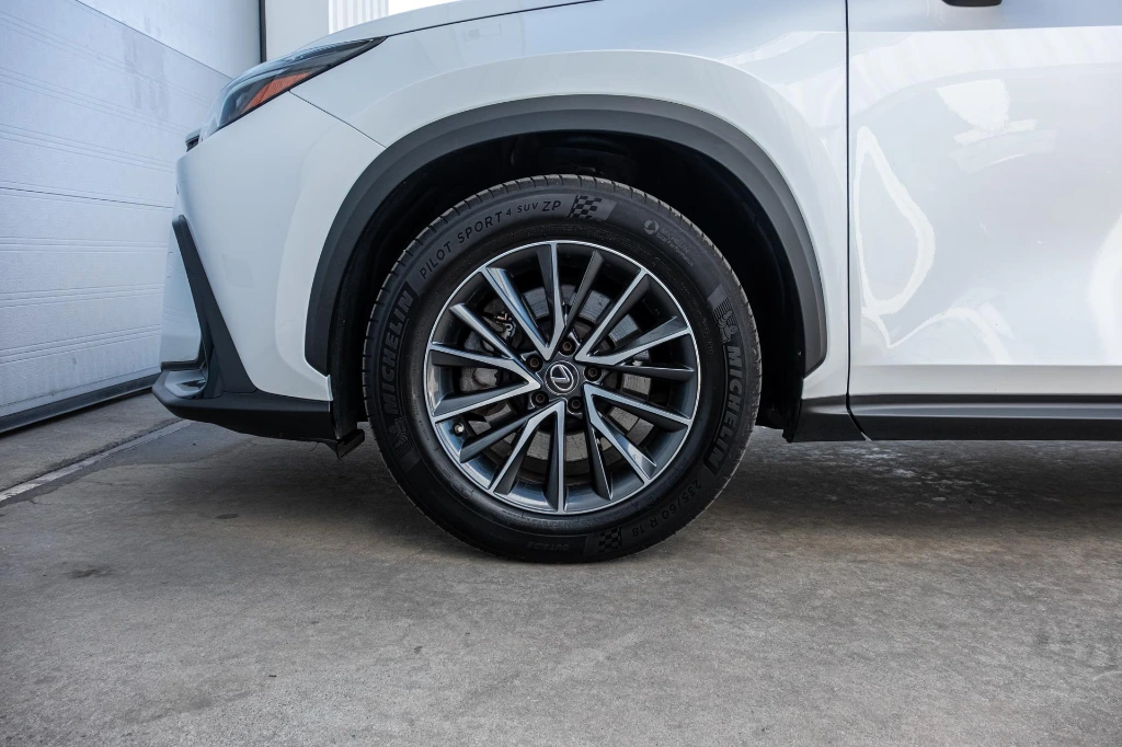 20260513LEXUS_NX450H_006.webp