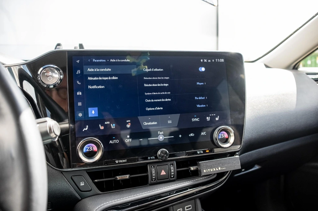20260513LEXUS_NX450H_032.webp