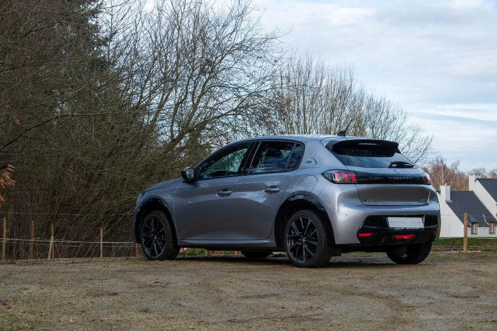 20251218_PEUGEOT_208E_004.webp
