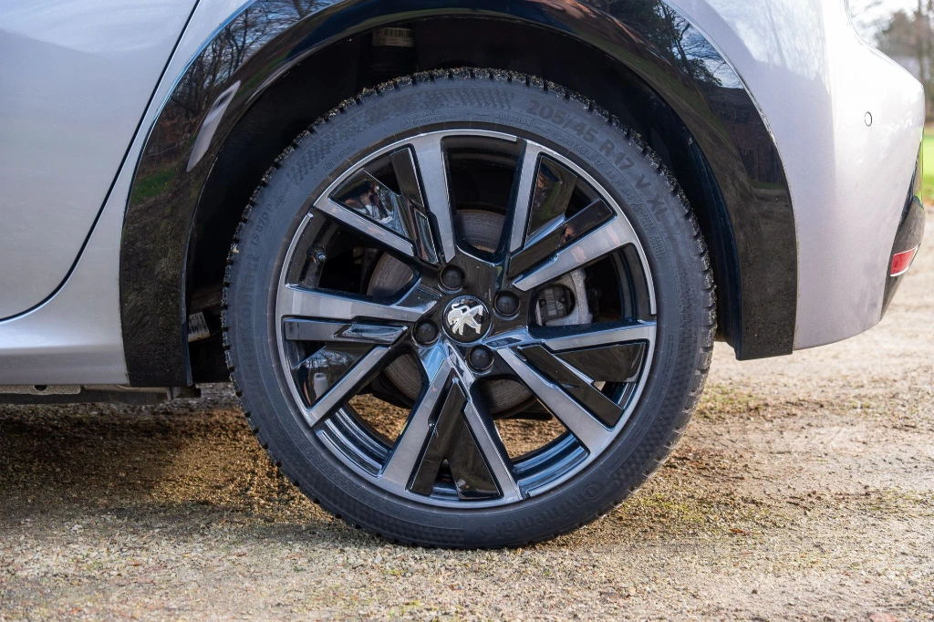 20251218_PEUGEOT_208E_029.webp