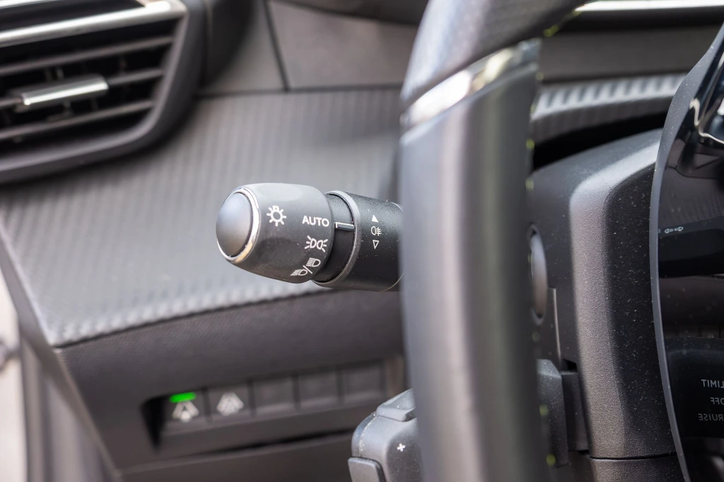 20251218_PEUGEOT_208E_022.webp