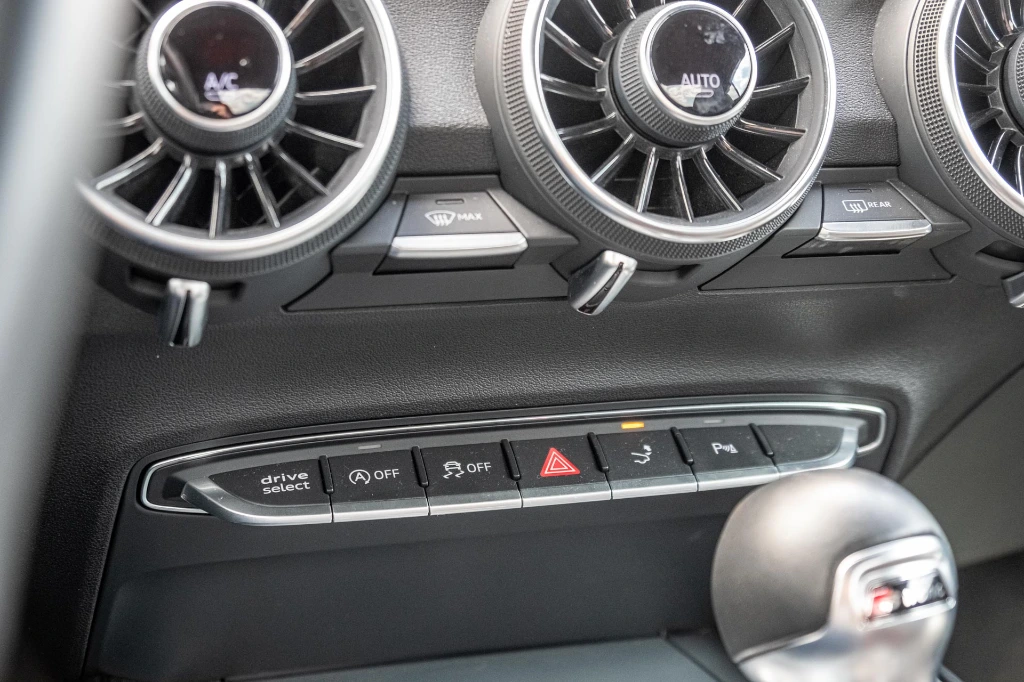 20260521_AUDI_TTS_025.webp