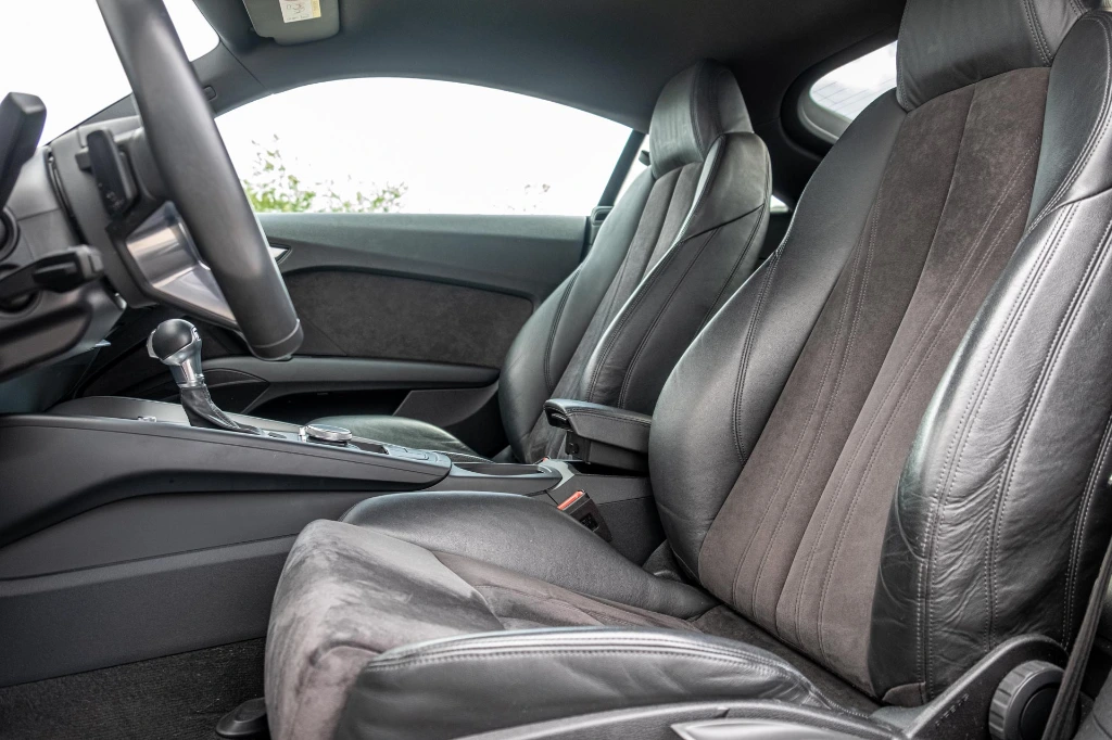 20260521_AUDI_TTS_008.webp