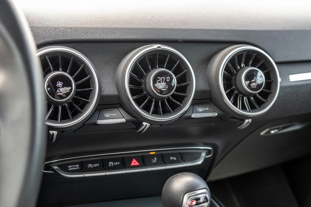 20260521_AUDI_TTS_010.webp