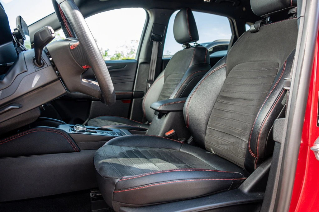 20260616_FORD_KUGA_008.webp