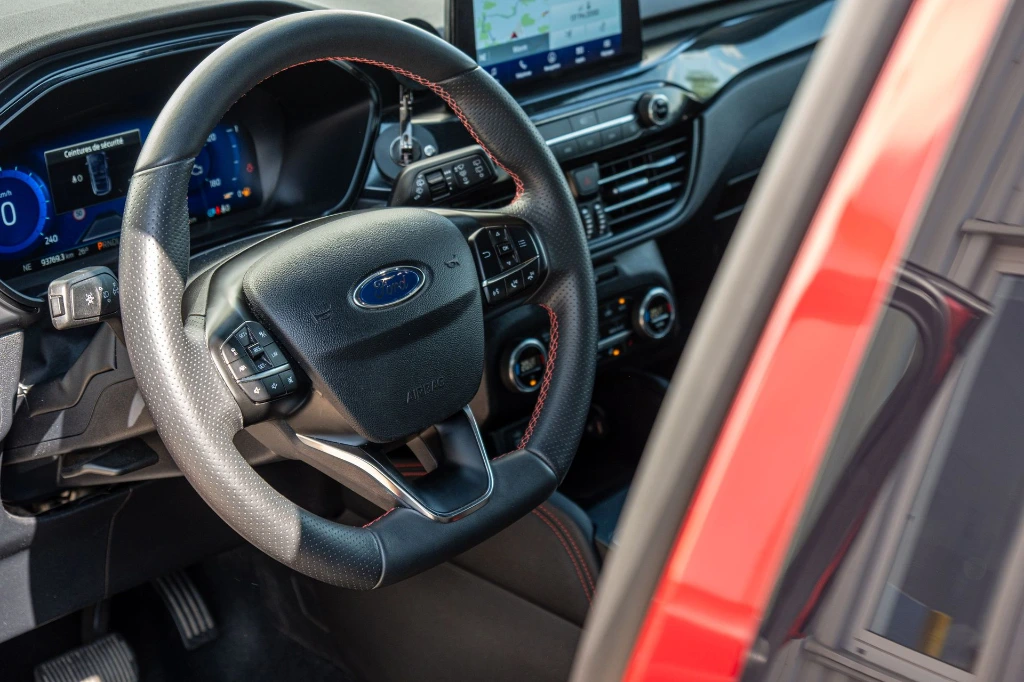 20260616_FORD_KUGA_027.webp