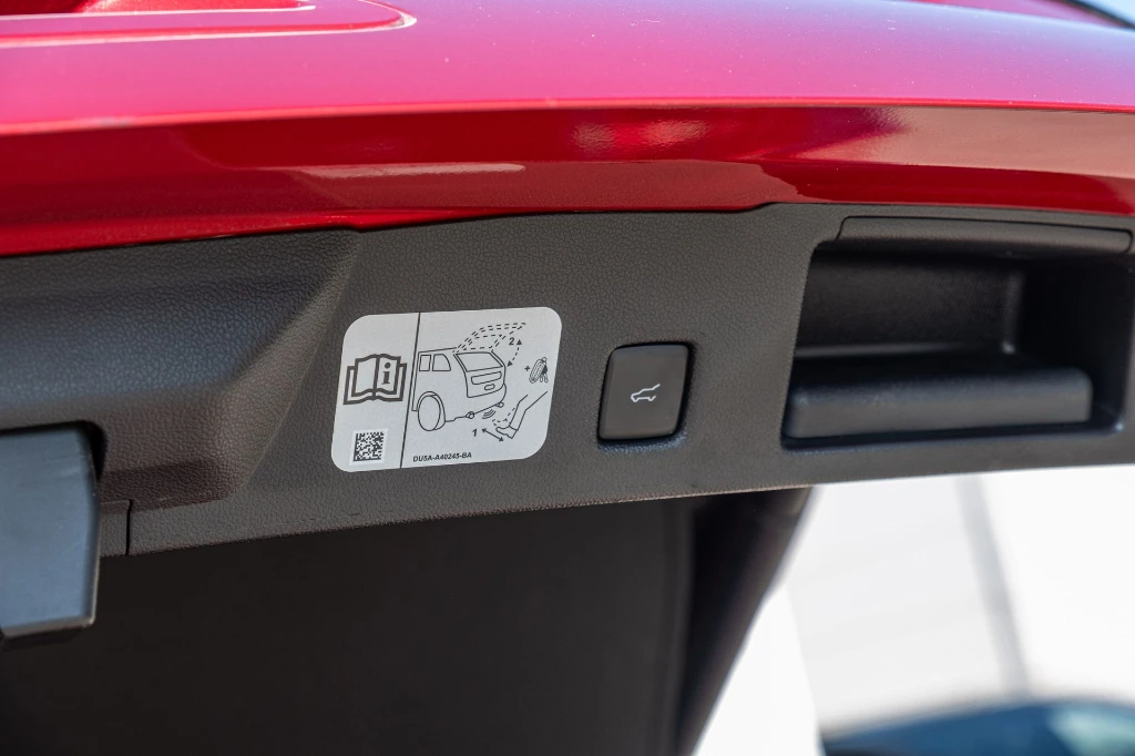 20260616_FORD_KUGA_013.webp