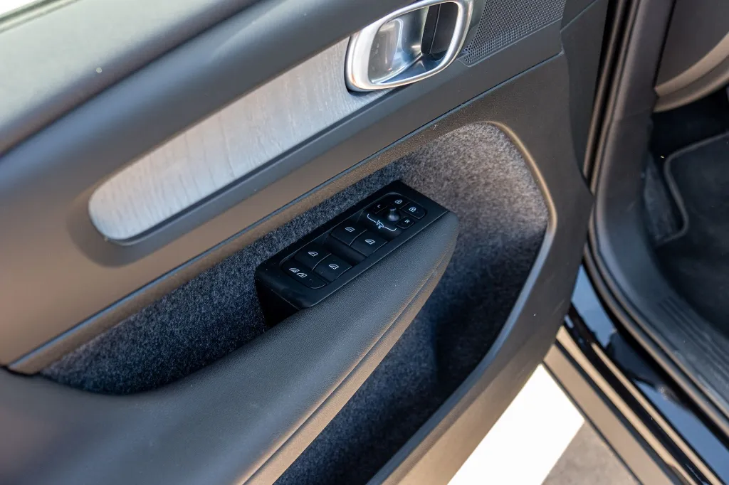 20260703_VOLVO_XC40_022.webp