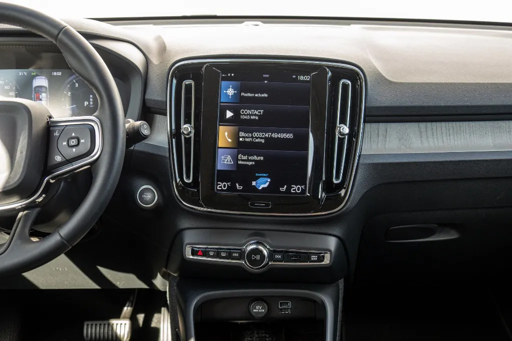 20260703_VOLVO_XC40_010.webp