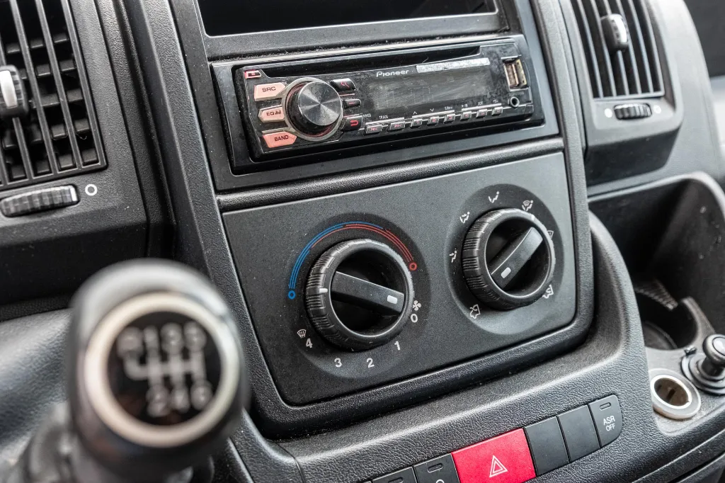 20260708_CITROEN_JUMPER_HAYON_009.webp