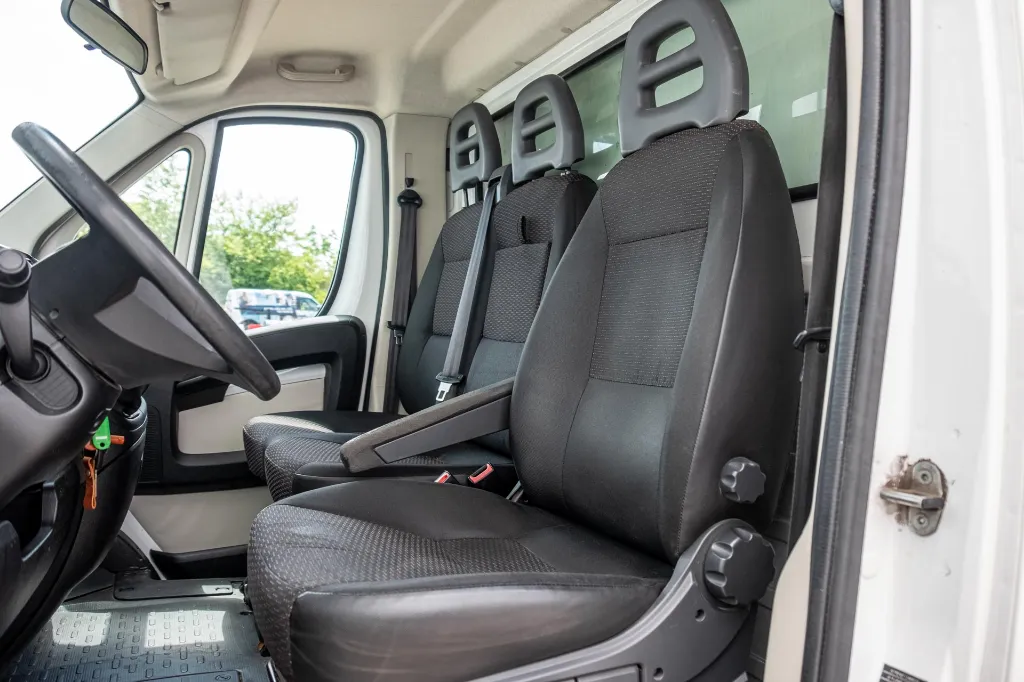 20260708_CITROEN_JUMPER_HAYON_007.webp