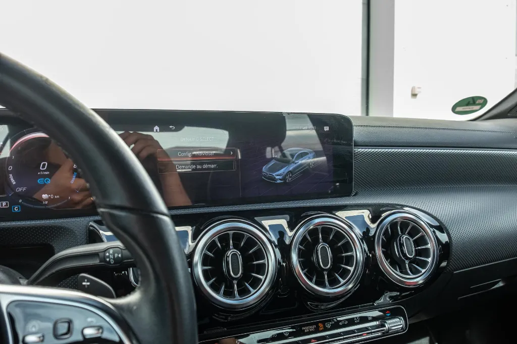 20260824_MERCEDES_CLA_022.webp