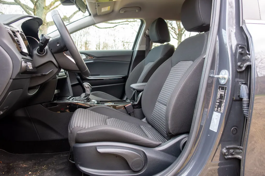 20251218_KIA_CEED_1_008.webp
