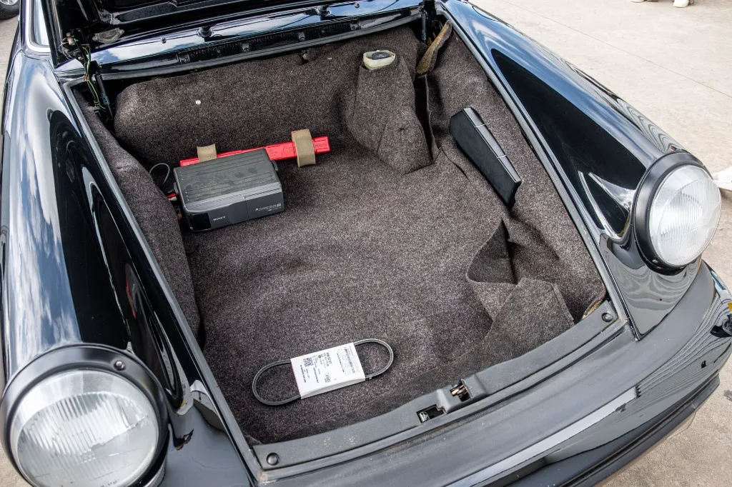 20261001_PORSCHE_TARGA_2.7L_036.webp