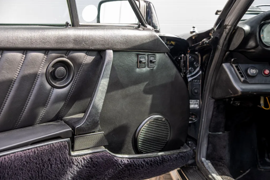 20261001_PORSCHE_TARGA_2.7L_040.webp