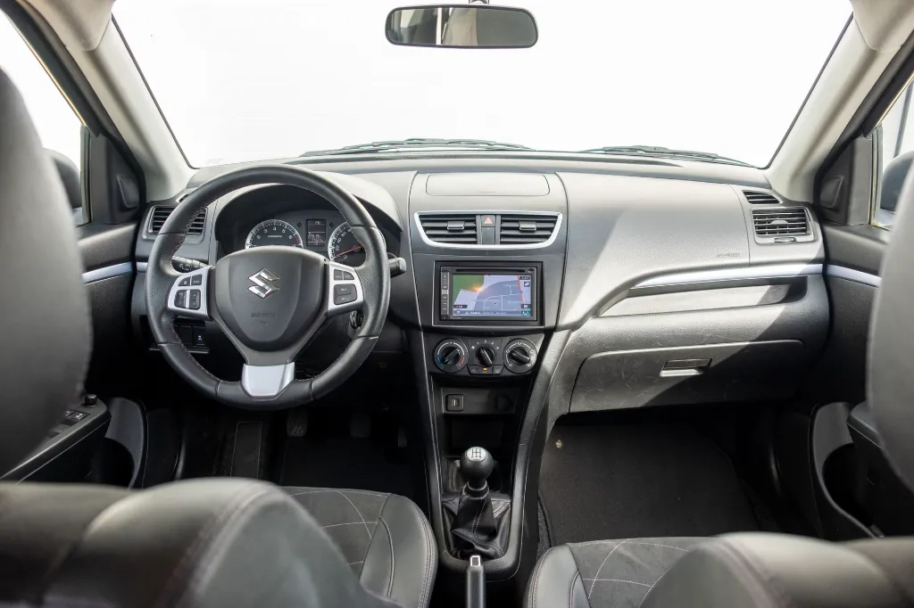 20261002_SUZUKI_SWIFT_007.webp