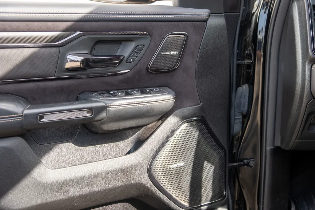 20261002_DODGE_RAM_TRX_035.webp