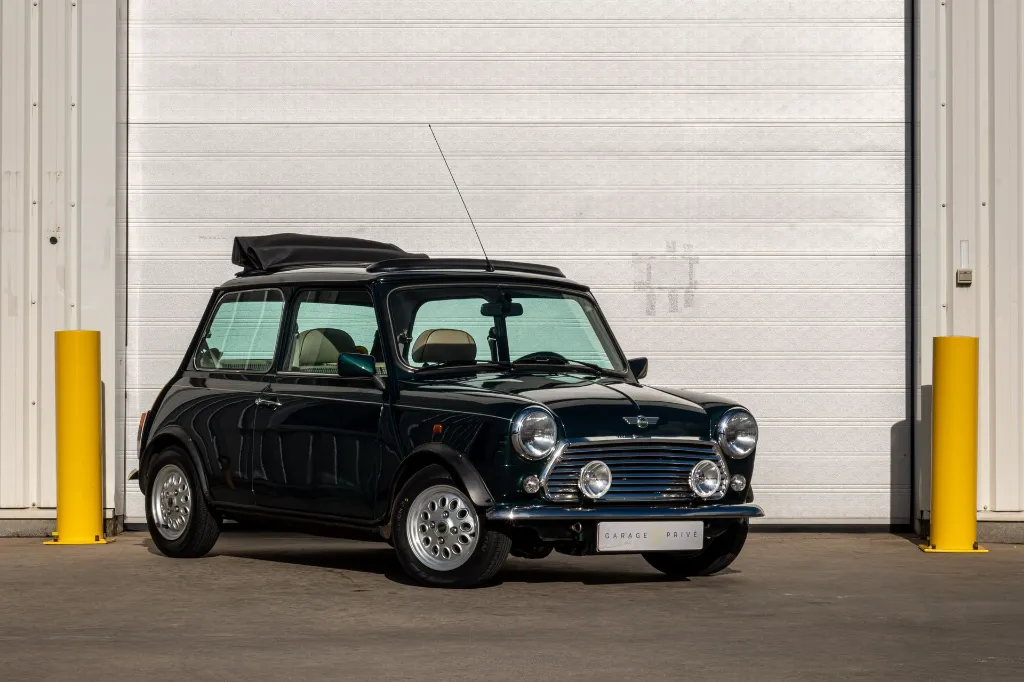 20261001_MINI_CHIC_002.webp