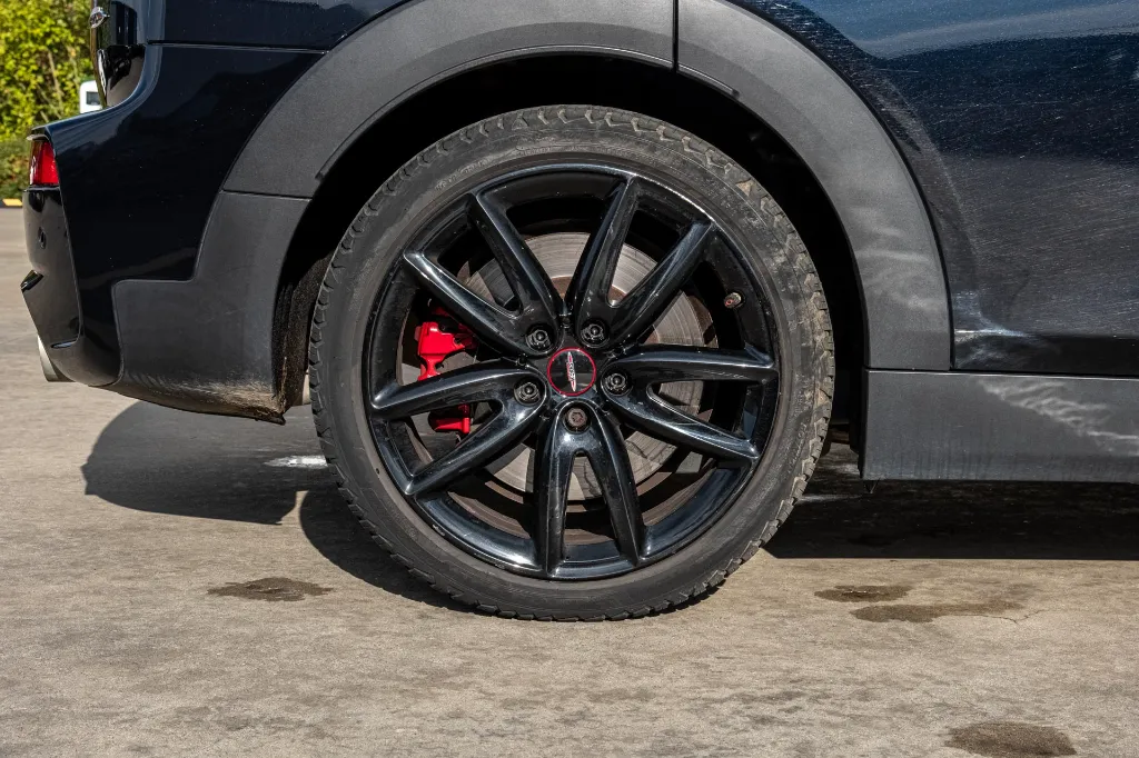 20261007_MINI_CLUBMAN_JCW_043.webp