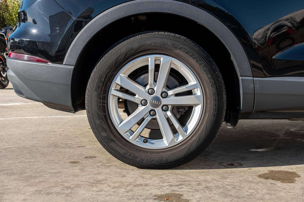 Audi Q3 33