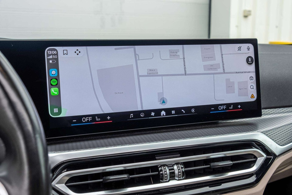 BMW i4 10