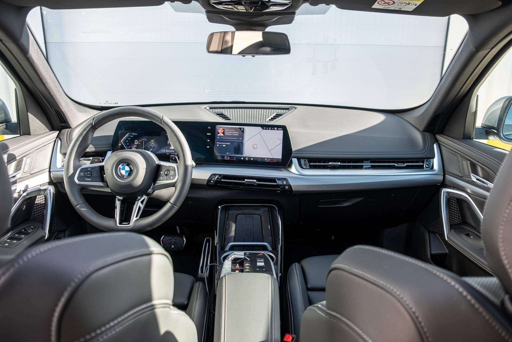 BMW X1 6