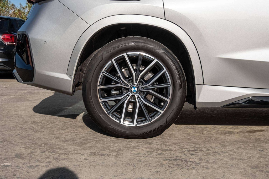BMW X1 41