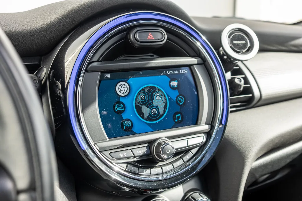 20261017_MINI_COOPER_019.webp