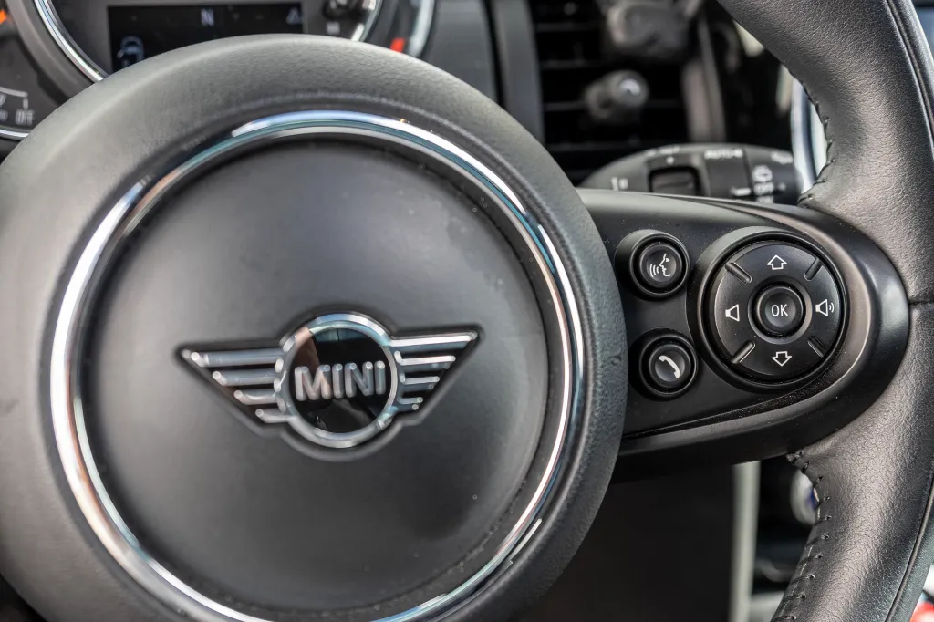 20261017_MINI_COOPER_017.webp