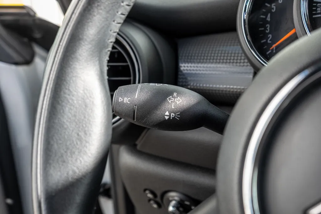 20261017_MINI_COOPER_026.webp