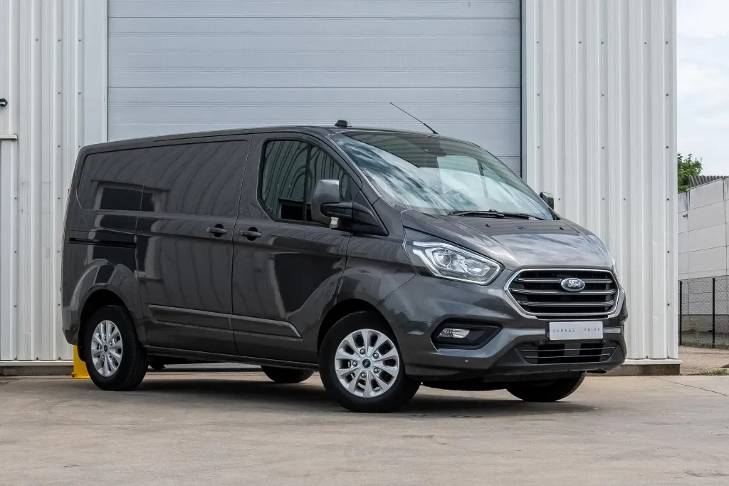 Ford Transit Custom 2.0 TDCi L1H1 | SIEGES CHAUFFANTS | APPLE/ANDROID | SAFETY | GARANTIE 12-60M